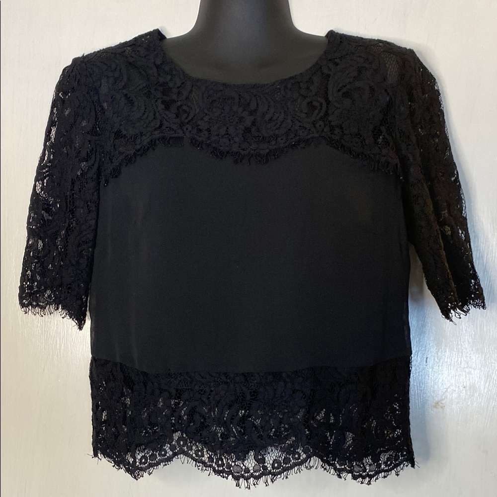 MISS ME Black Lace Top M
